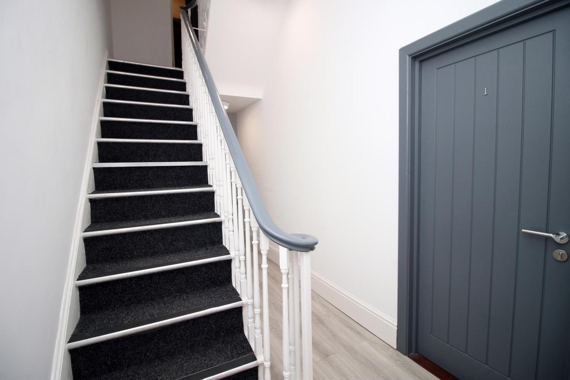 Fully Equipped Kitchen, Parking, City Centre 스완지 외부 사진